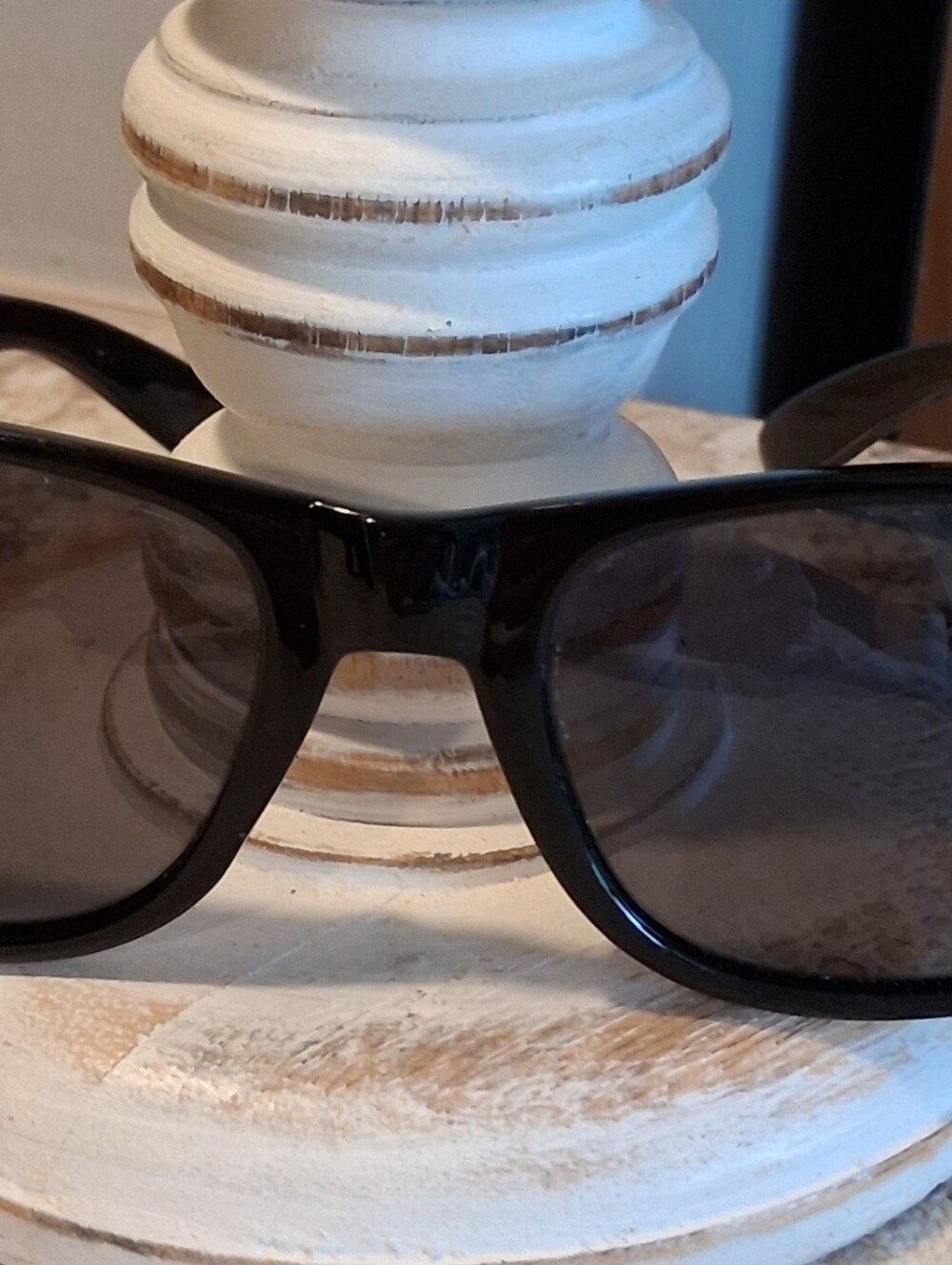 Shady Rays CL-39 Classic Polarized Square Sunglasses UV400 Black NO Scratches